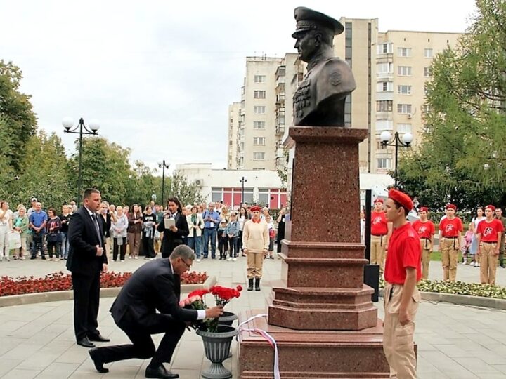 Владимирцам предлагают выбрать монумент в честь участников спецоперации