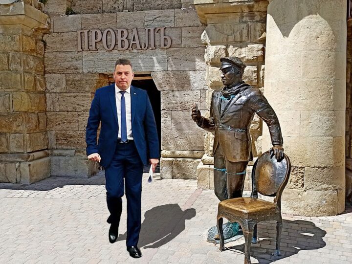 Мэра Владимира Дмитрия Наумова задержали силовики