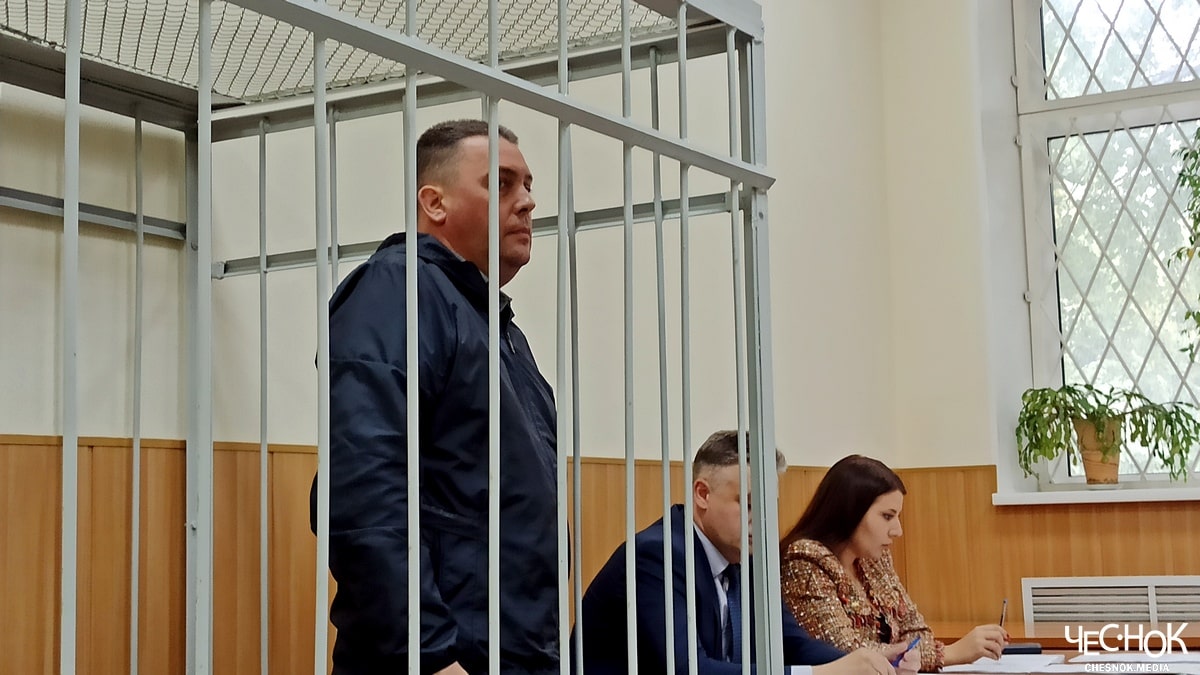 Суд избирает меру пресечения мэру Владимира Дмитрию Наумову