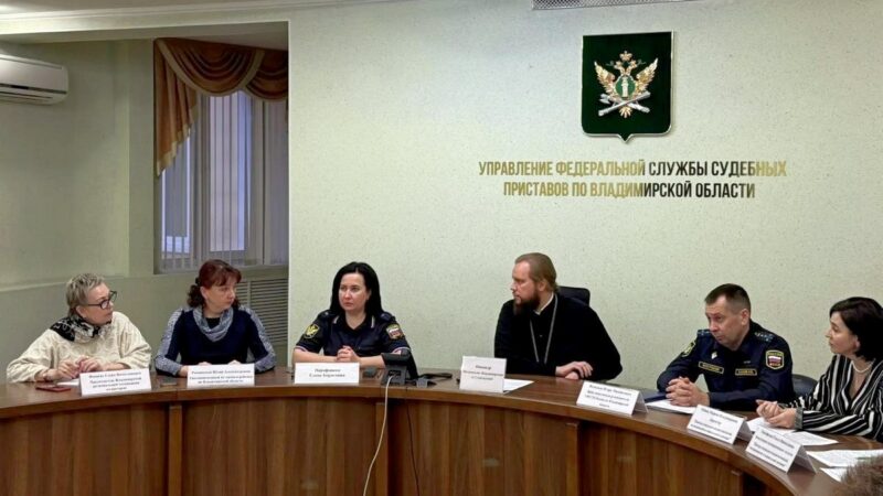 Собрались как-то митрополит, омбудсмен и судебный пристав…