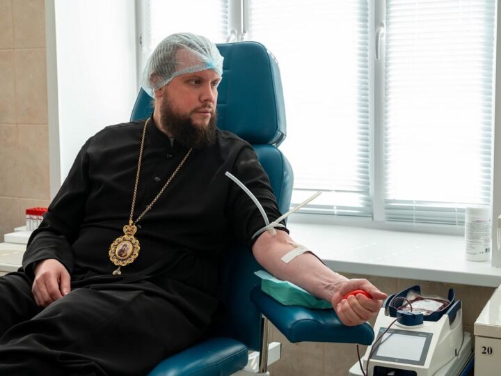 Митрополит Никандр кровью доказал свои добрые намерения