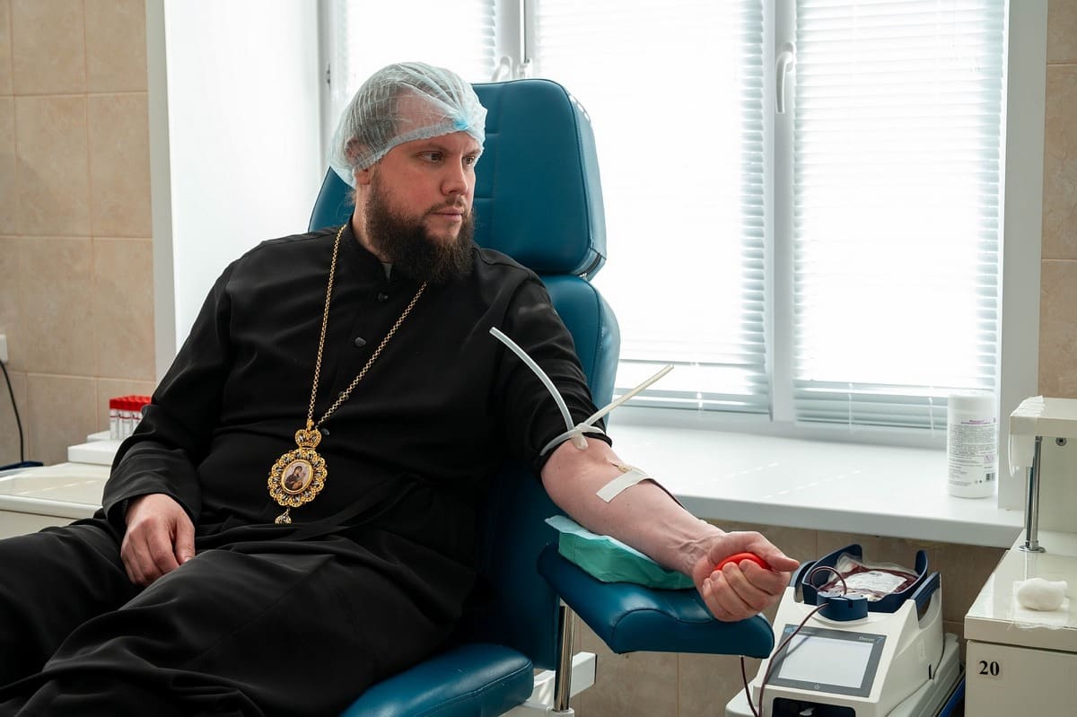 Митрополит Никандр кровью доказал свои добрые намерения