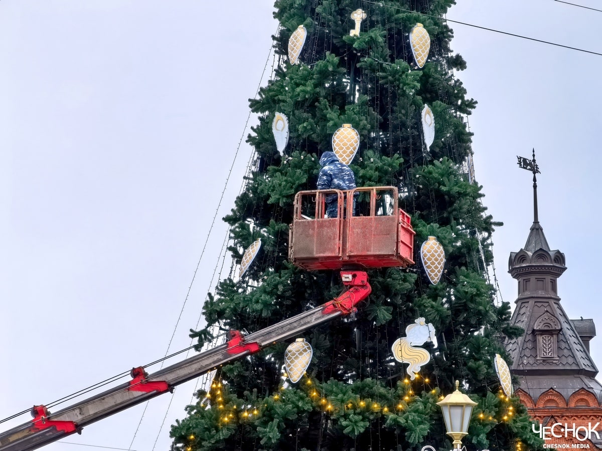 Новый год елка соборная площадь 2-min