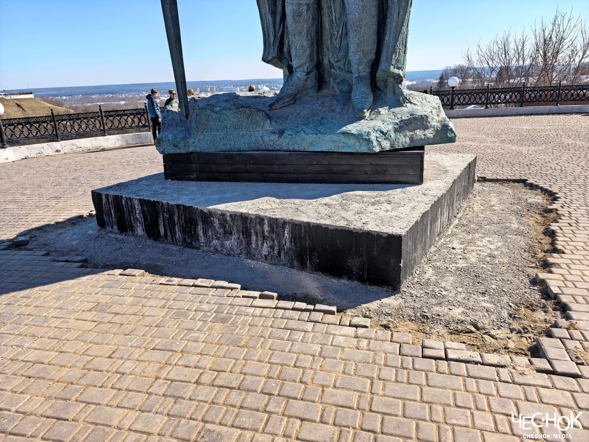 Памятник Долгорукий 2