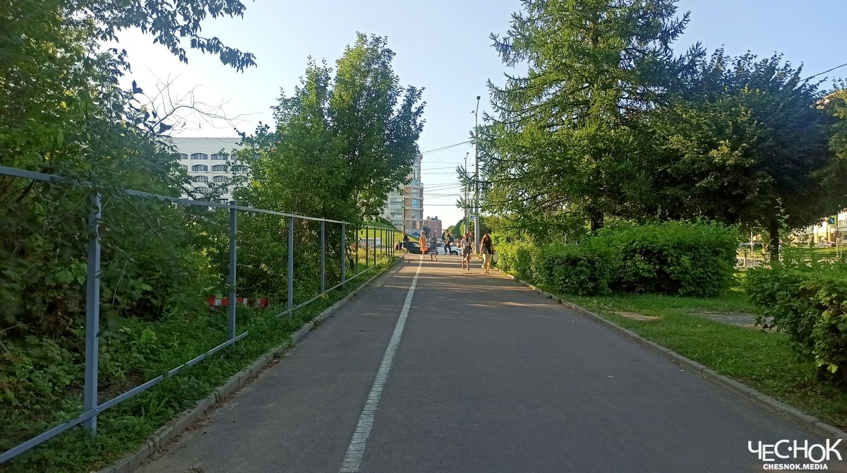 Парк ДТЮ забор-min