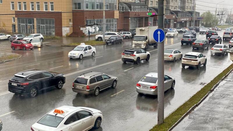 Ремонт «лежачих полицейских» спровоцировал пробки в центре Владимира