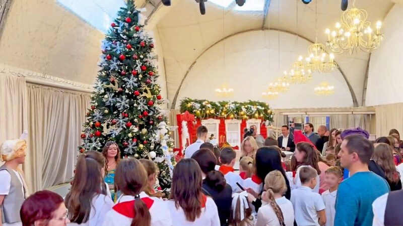 В Суздале прошла пионерская елка