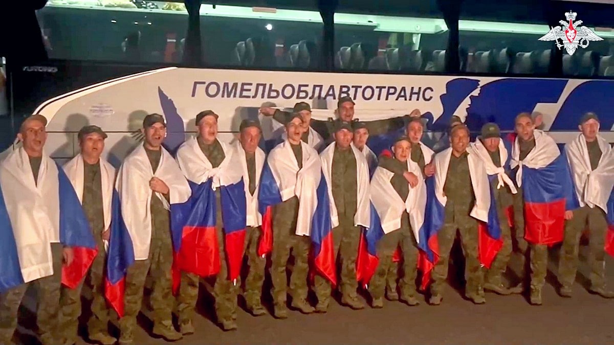 Еще трое владимирцев вернулись из украинского плена