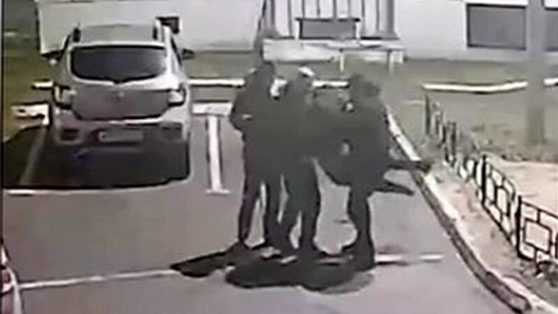 Вывезли в поле и принудили к сделке. СК возбудил дело о похищении владимирца