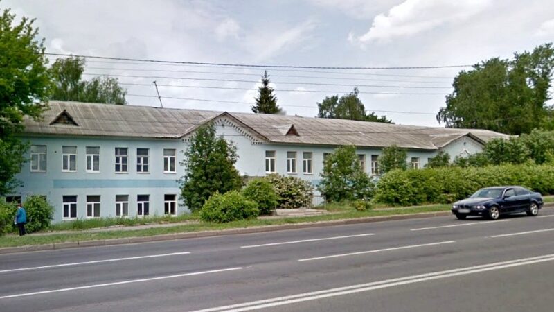 Власти Владимира продадут школу, поликлинику и общежитие