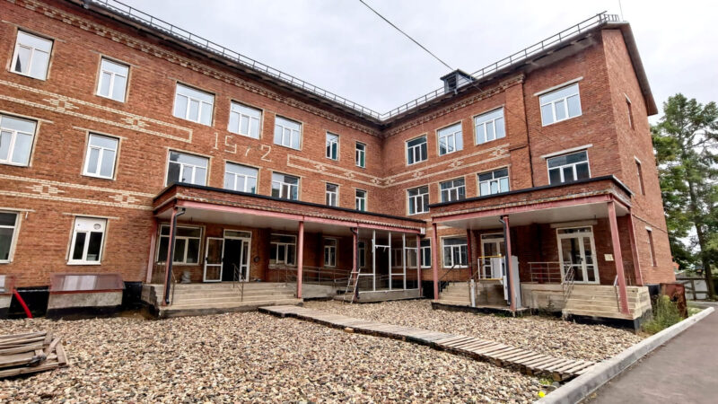 Поликлиника в Карабаново снова осталась без подрядчика
