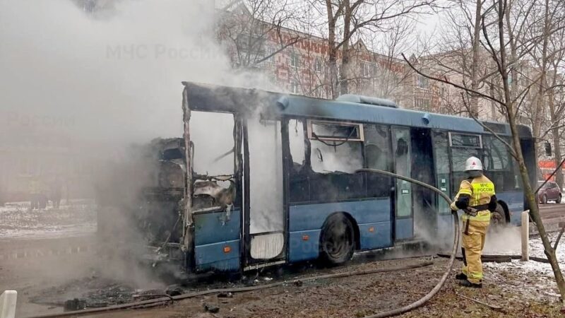 В Гусь-Хрустальном сгорел пассажирский автобус