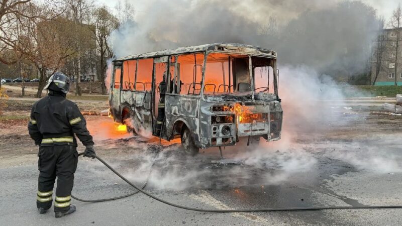 Во Владимире сгорел пассажирский автобус