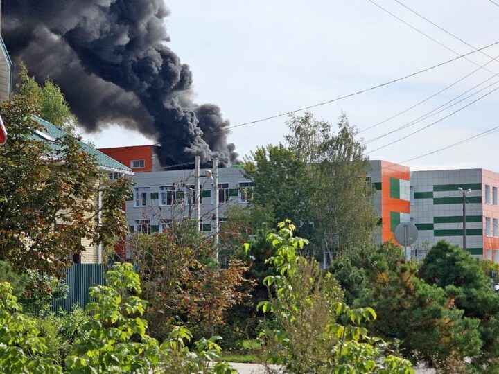 В Киржаче в разгар учебы загорелась школа