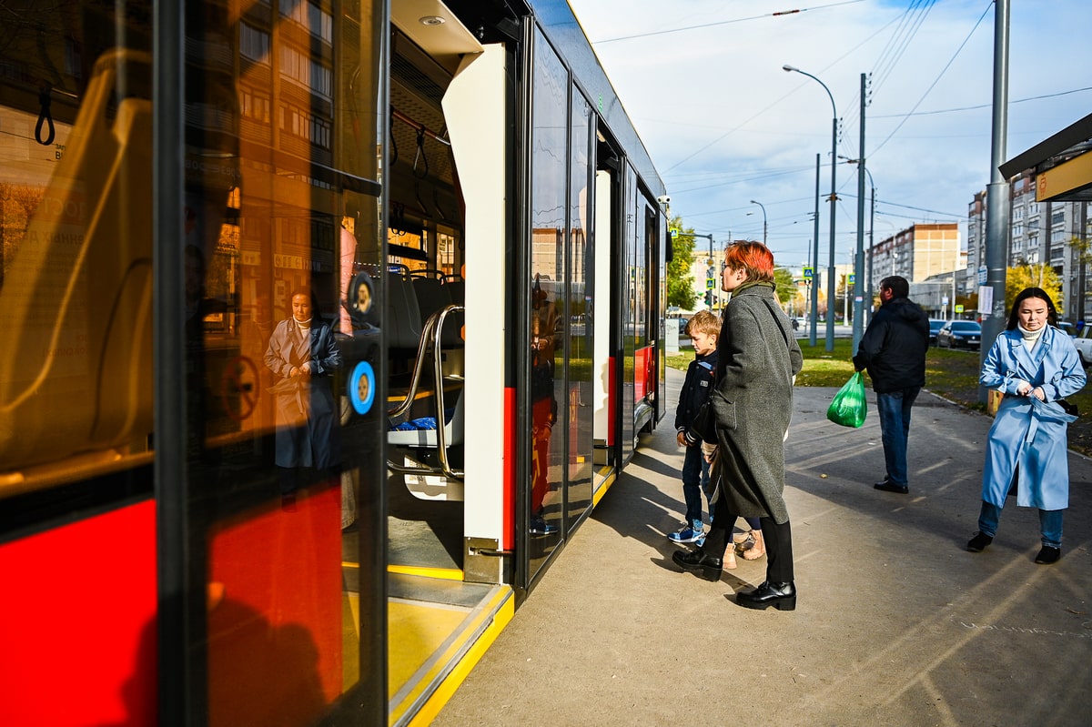 Проезд транспорт реклама-min