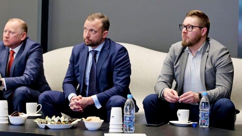 Колдуны, наркотики и кладбища по ночам. Посредник во взятках Ремиге пустился во все тяжкие