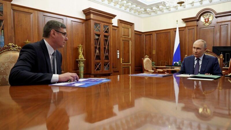 Губернатор Авдеев впервые встретился с Путиным