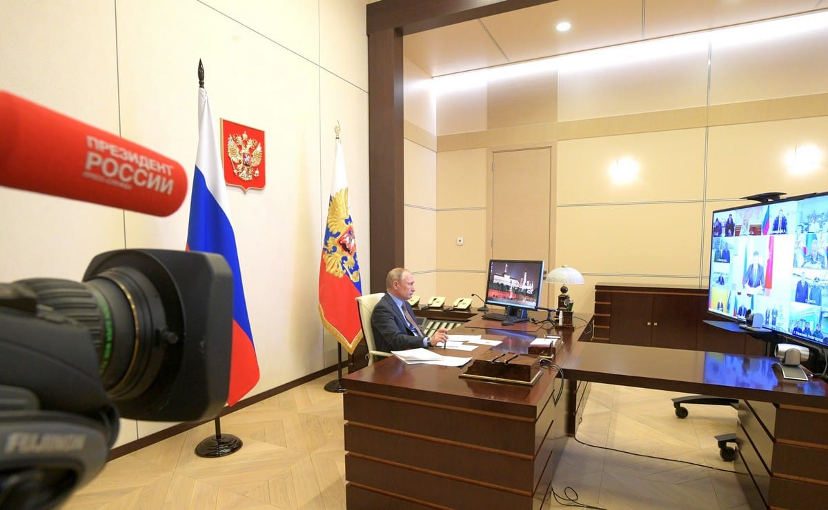 Путин – Сипягину: «Вы затем там и сидите, чтобы преодолевать все трудности»