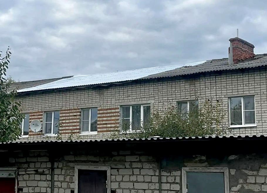 После репортажа «Чеснока» в Бавленах восстановили рухнувшую крышу