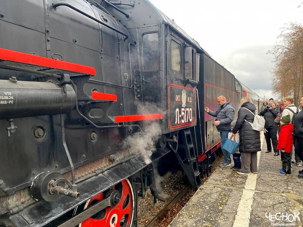 Путешествие во времени. Ретро-поезд из Владимира в Гусь собрал аншлаг