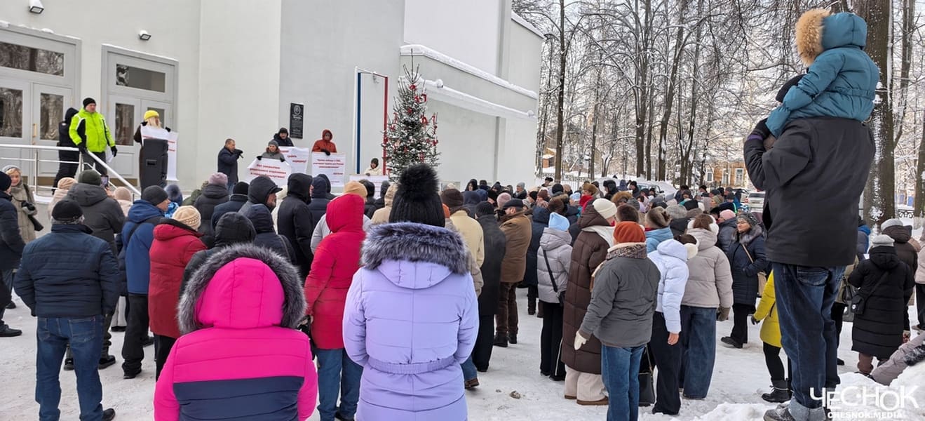 Роддом Кольчугино митинг КПРФ 3