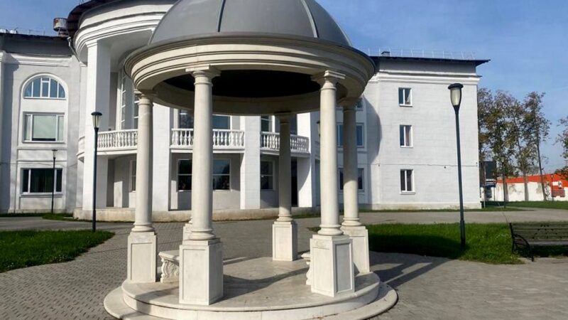 В Гусь-Хрустальном попилили миллион рублей на ротонде