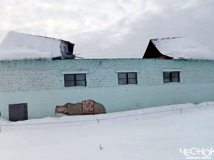 В Селивановском районе рухнула крыша спортивного зала