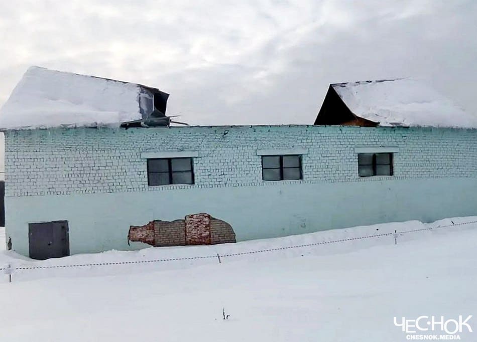 В Селивановском районе рухнула крыша спортивного зала