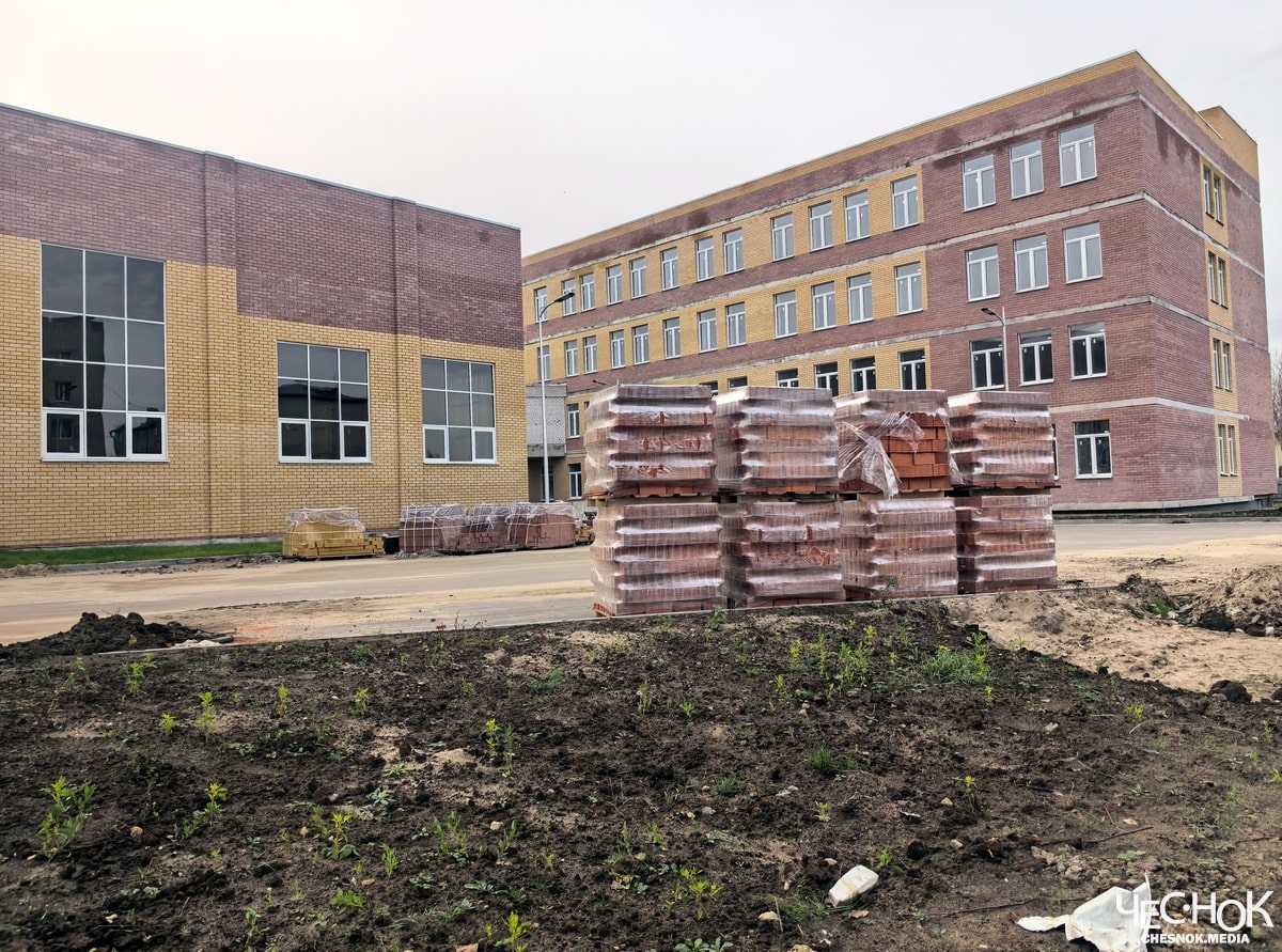 Недостроенная школа в Покрове потеряла подрядчика