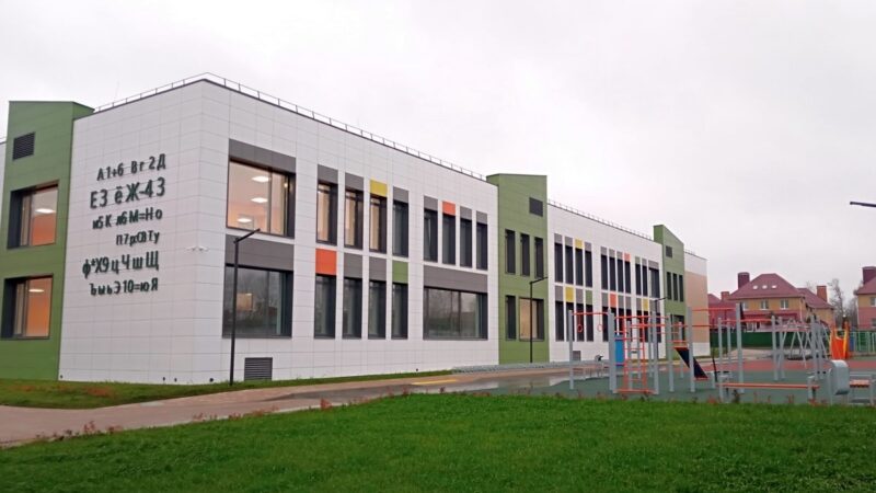 Госстройнадзор принял новую школу в Суздале