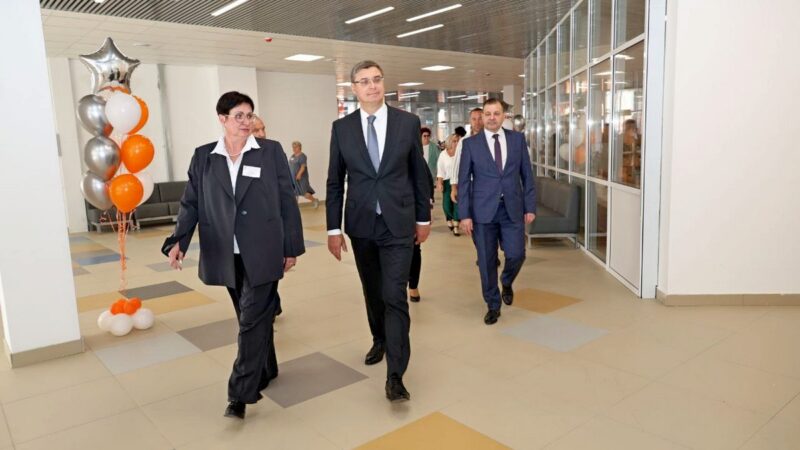 Новая школа в Веризино открылась незаконно