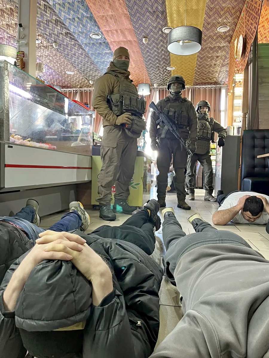 Шоколадная фабрика фальсификат мигранты