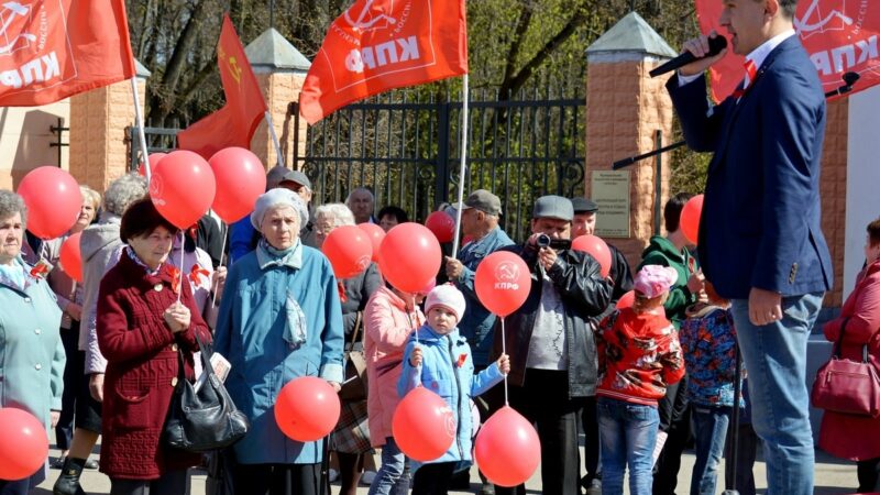 Митинг-концерт и патриотические игры. Владимир готовится ко Дню Победы