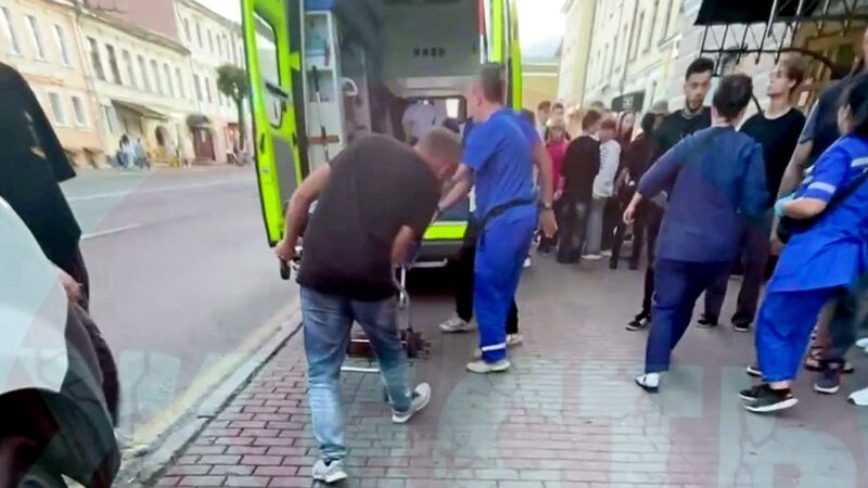 В кафе в центре Владимира погиб подросток