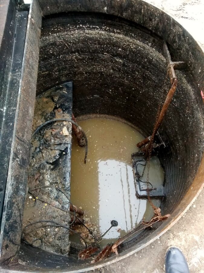 Слив канализации Коммунар 2-min
