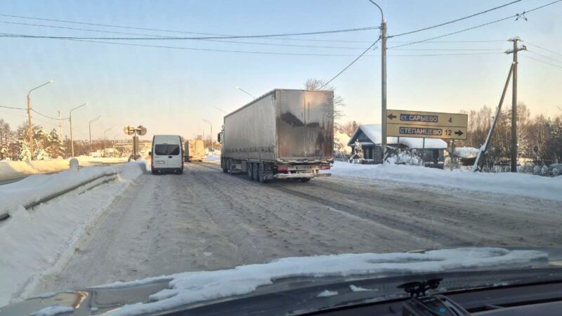 «Это же был ужас». Уборке трассы М-7 во Владимирской области поставили неуд