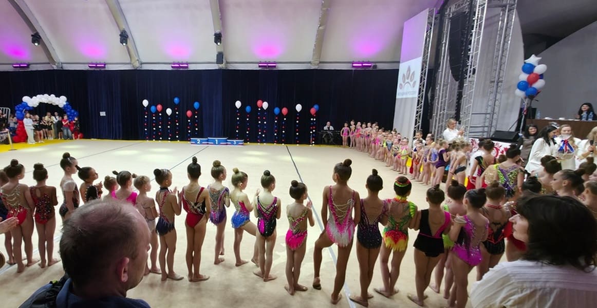 В Суздале прошел благотворительный турнир по художественной гимнастике