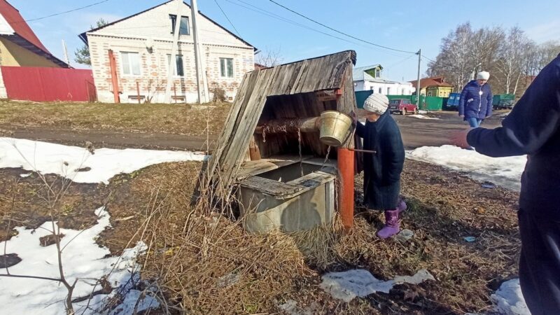 В Камешковском районе посёлок на четыре дня остался без воды 