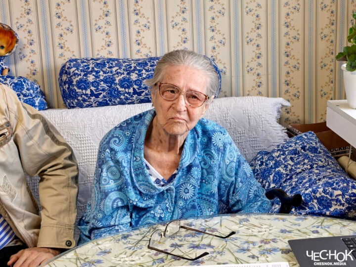 В Суздале проезд к дому ветерана войны перегородили окопом