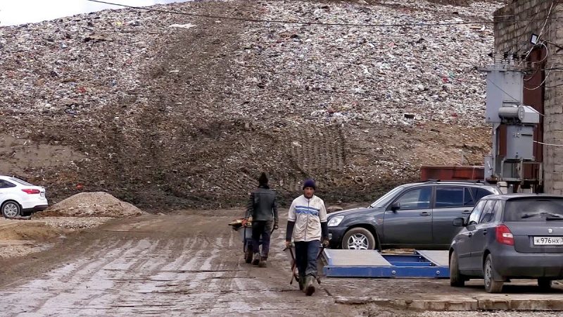 Суды запретили свозить московский мусор на александровскую свалку