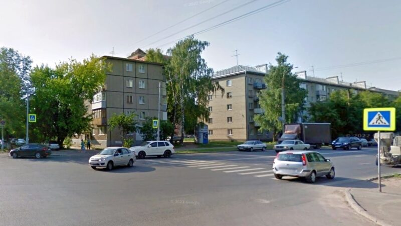 Крышу дома во Владимире ремонтировали три года и все равно сделали плохо