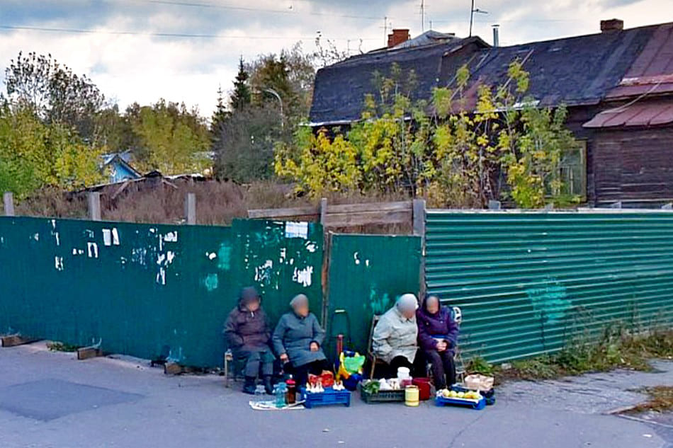 Единороссы хотят повысить штрафы для торгующих на улицах бабушек