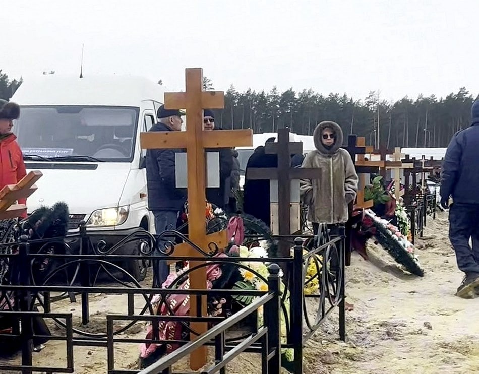 На кладбище в Улыбышево выстраиваются пробки из покойников