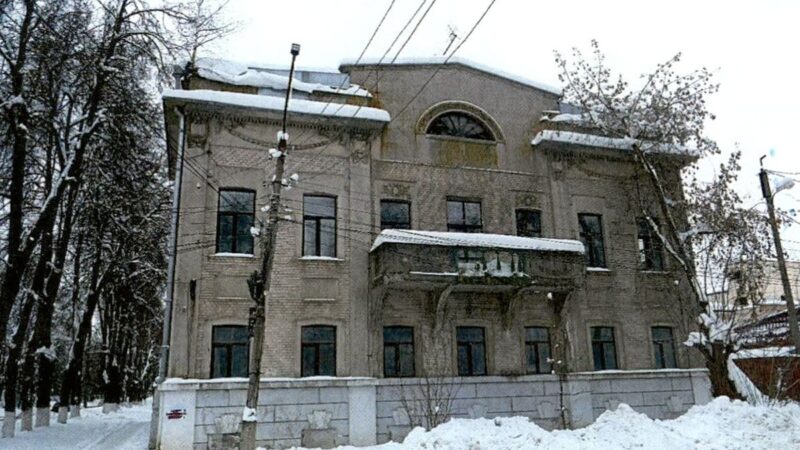 Старинную усадьбу Демидовых в Вязниках продают за рубль