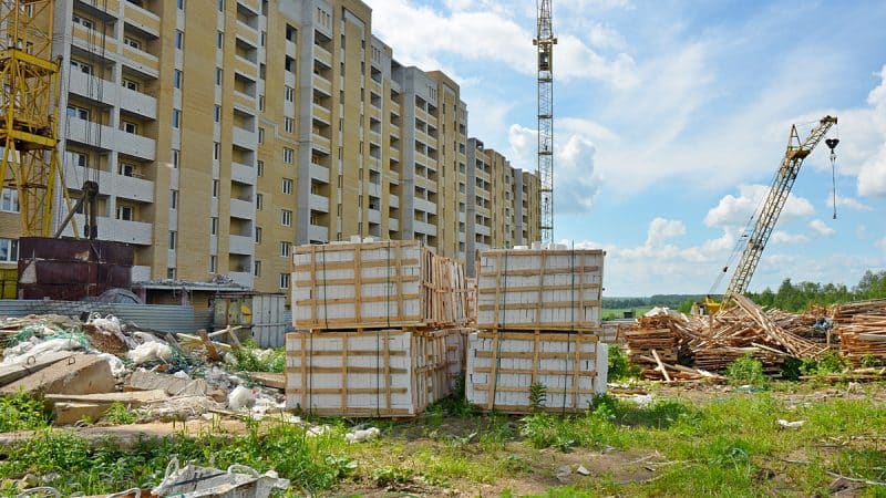 Компания Шамова передаст дольщикам еще 244 квартиры в Веризино