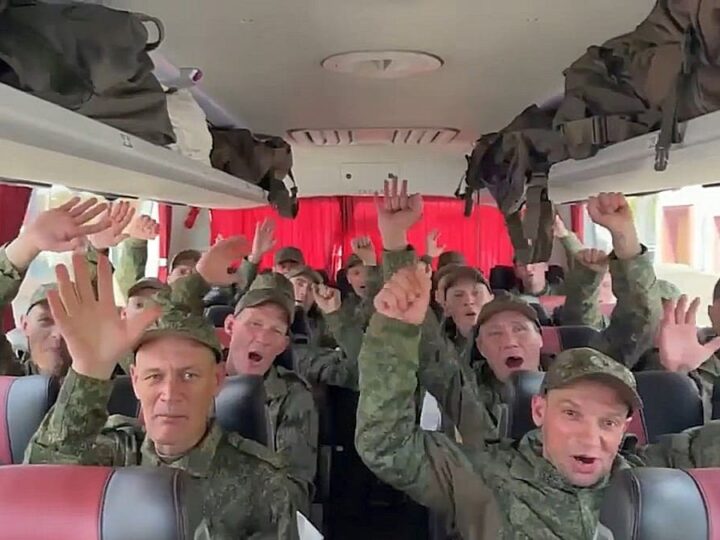 Трое владимирцев вернулись из украинского плена