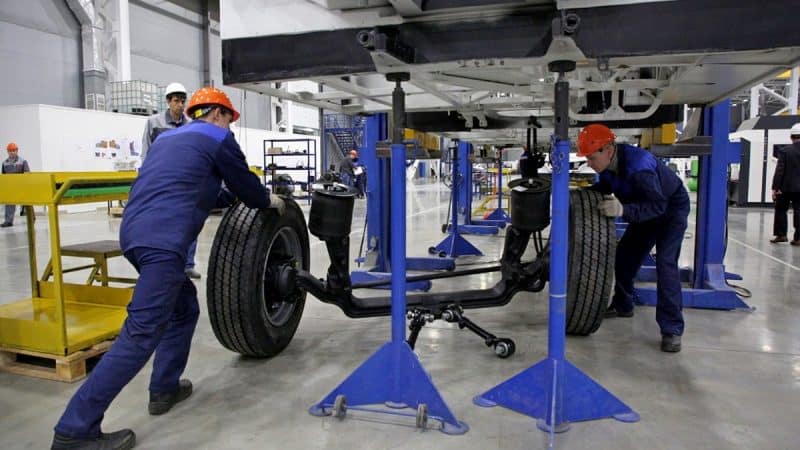 Завод «Волгабас» задолжал сотрудникам 20 млн рублей