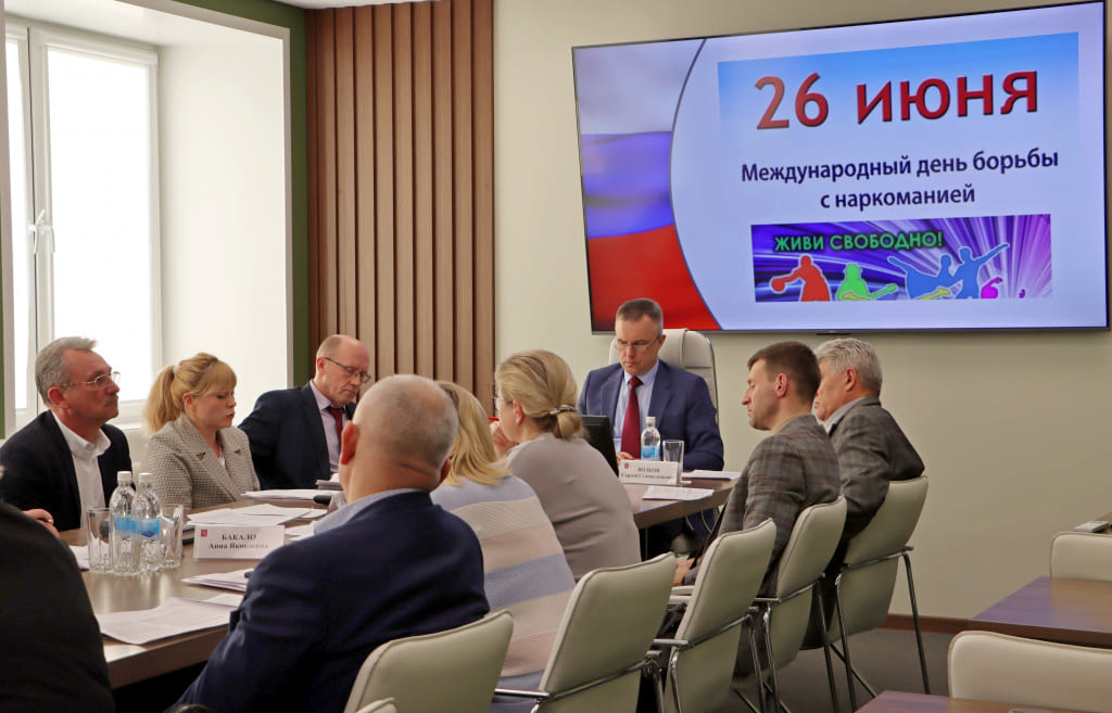 Мэр Волков: если не звонить наркодилерам, реклама наркотиков исчезнет