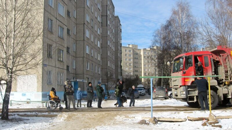 Жители Доброго живым щитом мешают точечной застройке