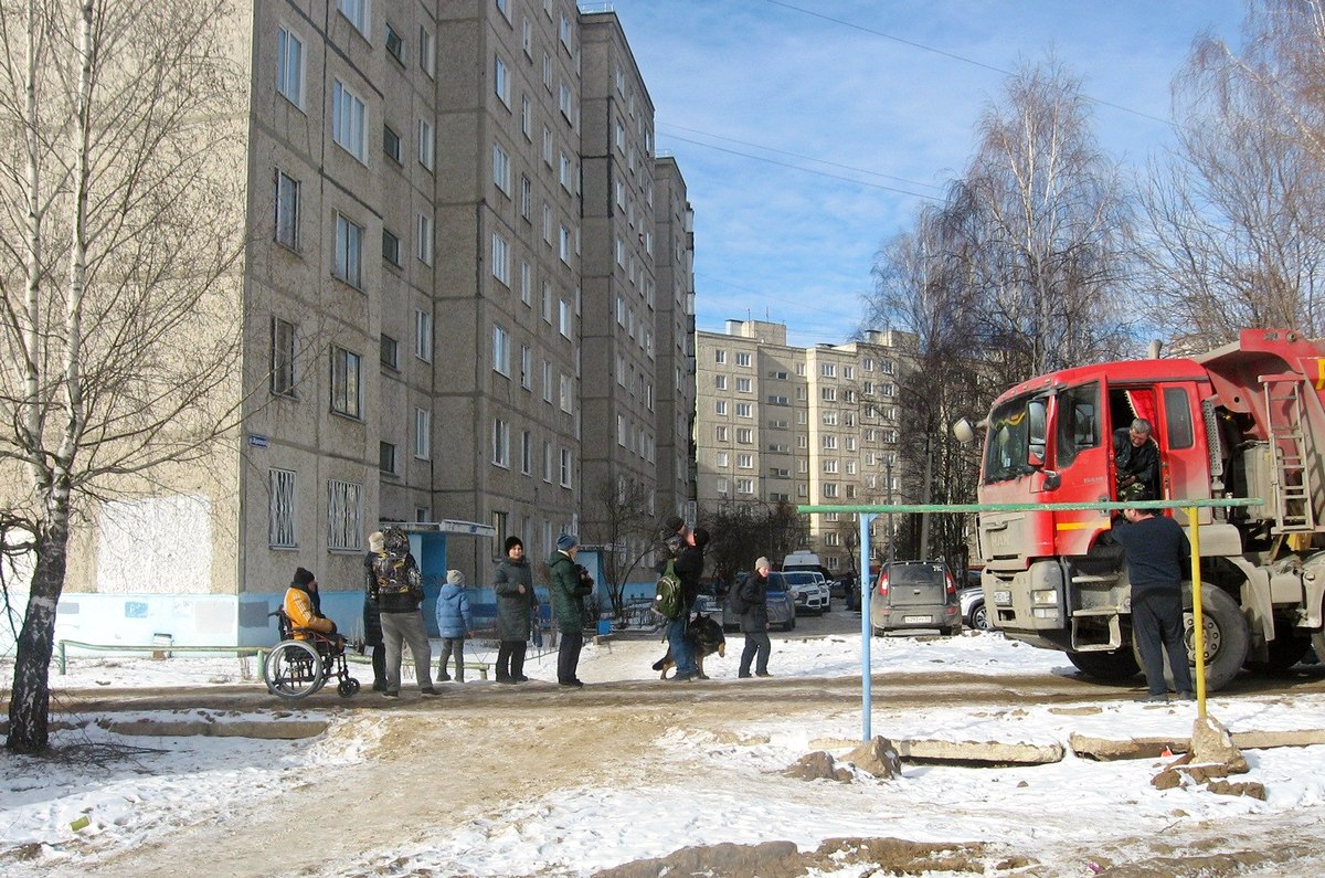 Жители Доброго живым щитом мешают точечной застройке